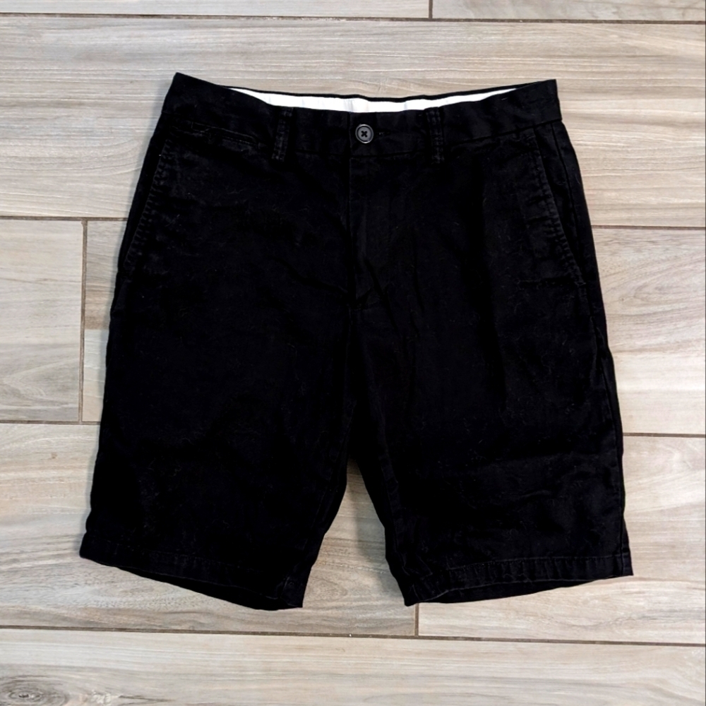 Old Navy Ultimate Slim Shorts